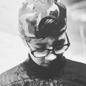 Meet your Posher, Luis enrique